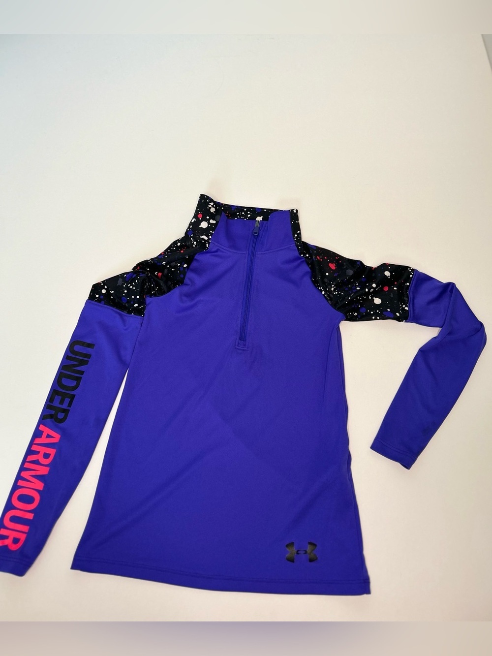 Under Armour Girls YMD Purple Paint Splatter HeatGear 1/4 Zip Pullover